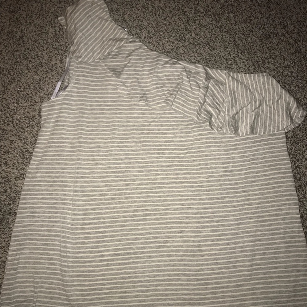 Apt 9 One shoulder ruffle top